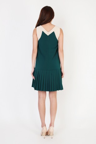 Haddley Pleated Dress in Forest Green