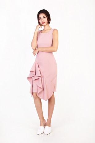 Becks Ruffle Midi Dress in Pink