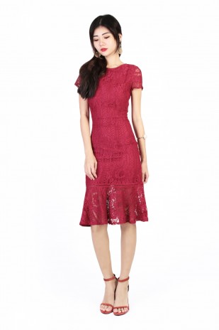 Mei Midi Lace Dress in Wine Red