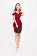 Ynes Cold Shoulder Dress in Wine Red