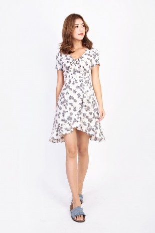 RESTOCK: Kaylen Floral Dress in Cream