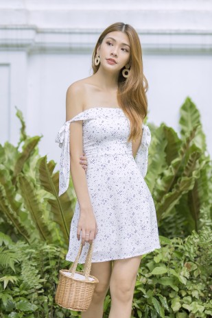 Ivy Off Shoulder Knotted Dress in White