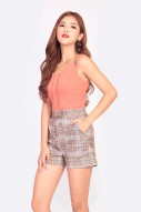 Lewin Gingham Shorts in Brown