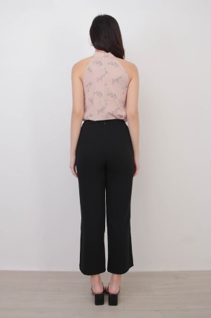 Camila Floral Top in Peach Pink