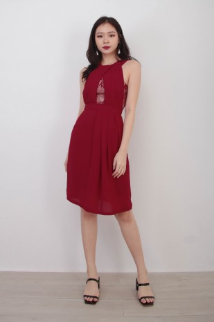 Allison Pleated Dress in Wine Red