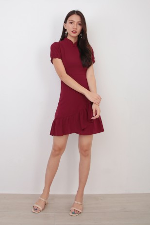 Le Lourve Ruffle Cheongsam in Wine Red