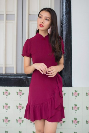 Le Lourve Ruffle Cheongsam in Wine Red