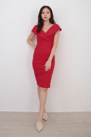 Romaine Midi Dress in Red