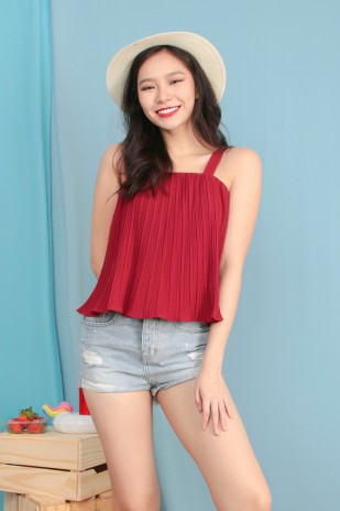 Celene Pleated Top in Red