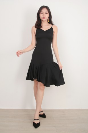 Aaralyn Flutter Dress in Black