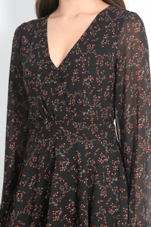 Maeryn Floral Romper in Black
