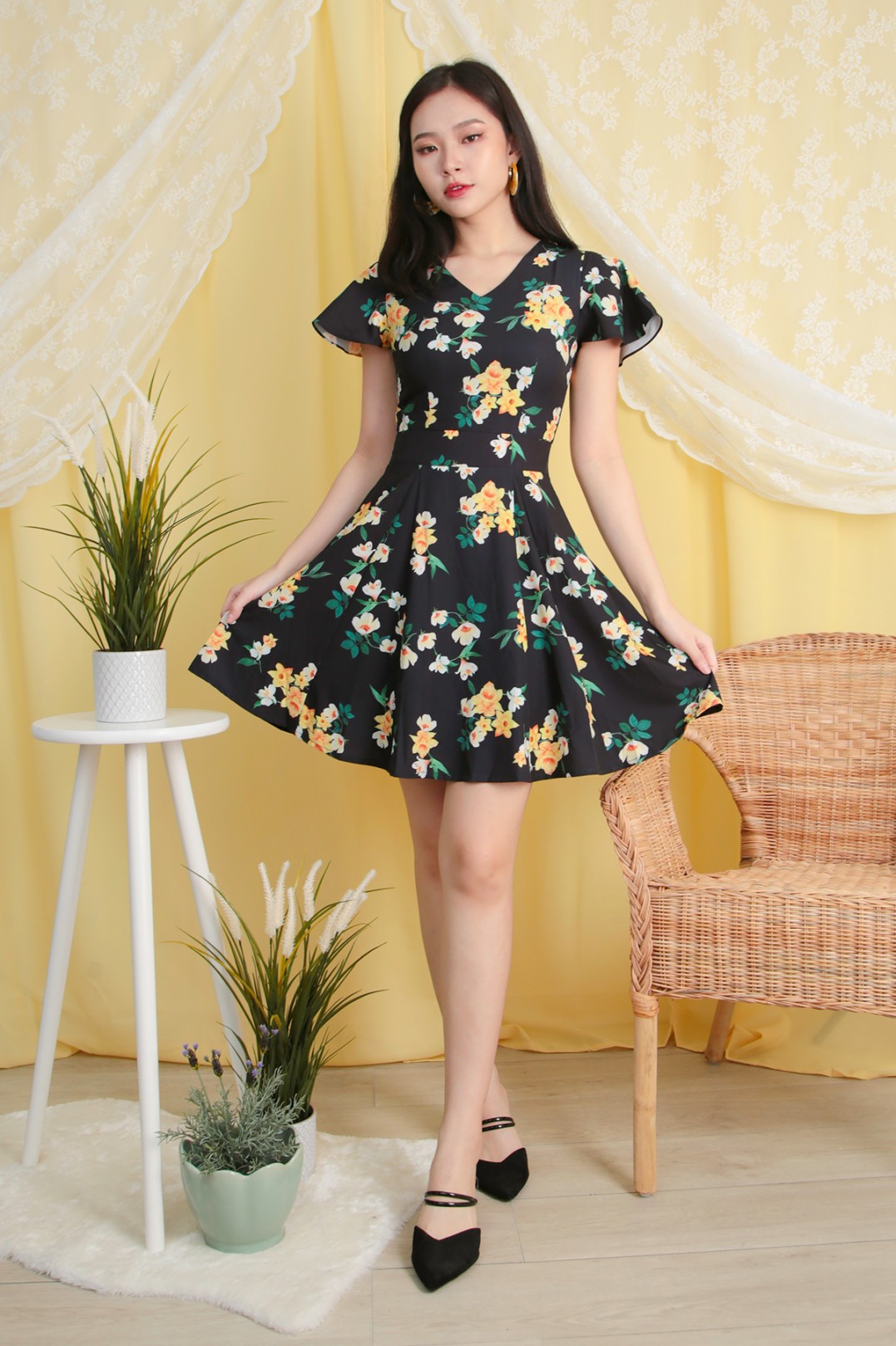 Almie Floral Dress in Yellow - MGP