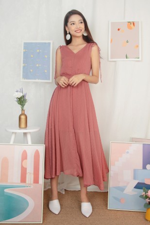Earlene Dotted Maxi Dress in Rose