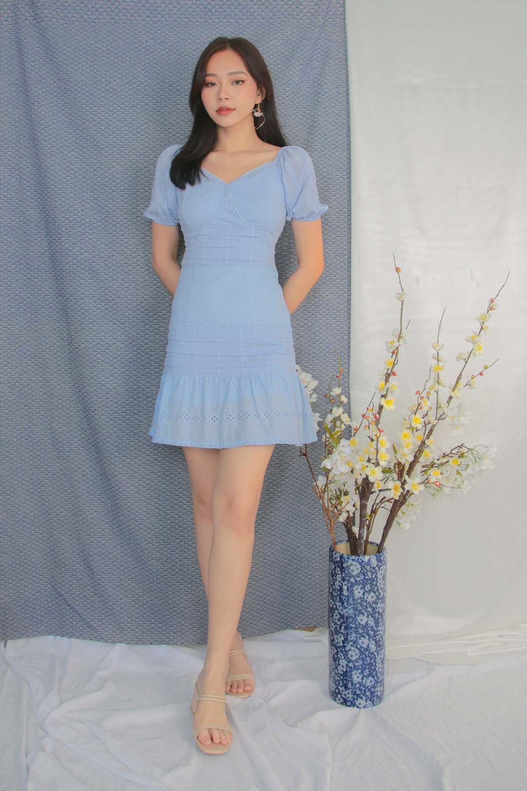 gown blue colour