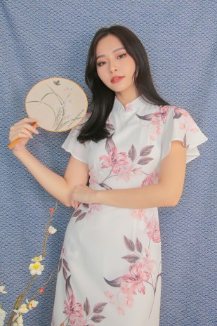 Luxie Floral Cheongsam in White