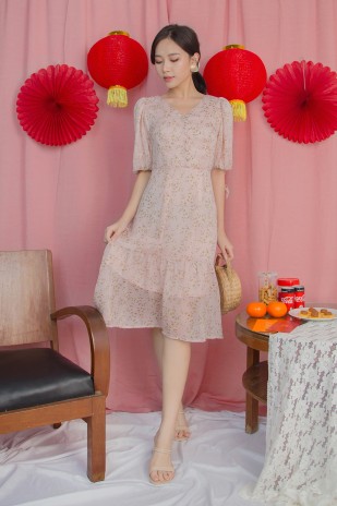 Lynce Floral Puff Dress in Pink