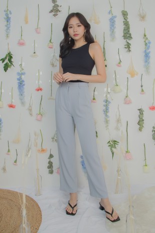 Codie Sleeveless Top in Black