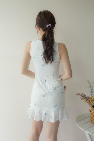 Karla Broderie Dress in Blue-Floral