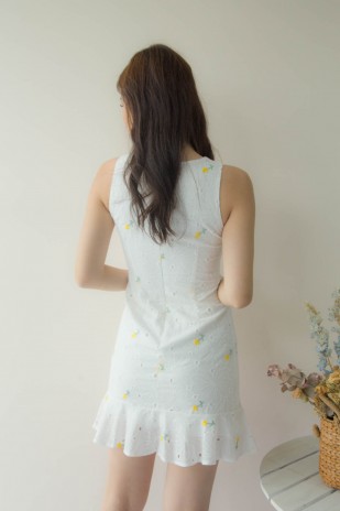 Karla Broderie Dress in Yellow-Floral