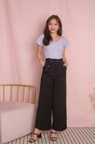 Heia Belted Pants in Black
