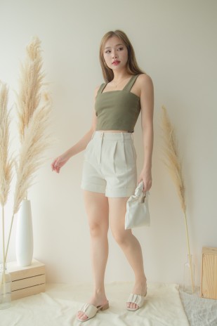 Blaise Button Cuffed Shorts in Ivory
