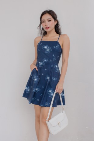 Imara Printed Pleat Dress in Navy
