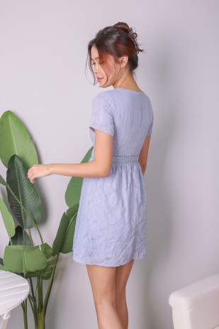 Cortia Textured A-line Dress in Periwinkle
