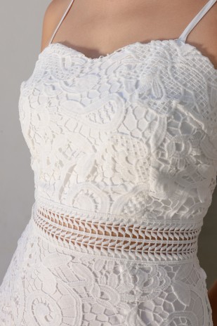 RESTOCK: Zia Sweetheart Lace Dress in White