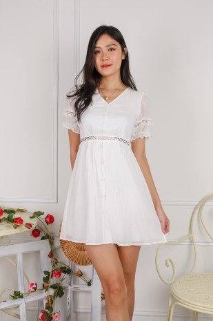 Siva V-Neck Puff Dress in White