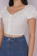Romi Embroidered Scallop Top in White