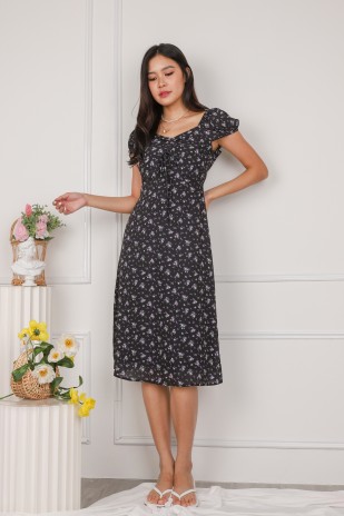 Clarei Floral Ruched Midi Dress in Black