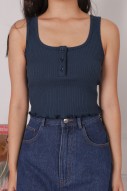 Scott Basic Ribbed Top in Blue