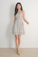 Leandra Floral Dress in Cream (MY)