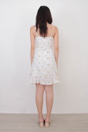 Darlyn Floral Dress in White (MY)