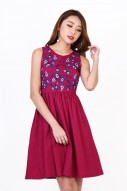 Rin Floral Embroidered Dress in Magenta (MY)