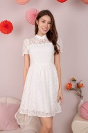 Geonna Lace A-Line Cheongsam in White