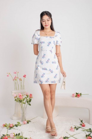 Jadiel Floral Embroidered Puff Dress in Blue
