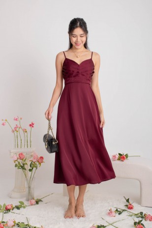 Emmeline Pleated V-Dip Flare Maxi in Wine