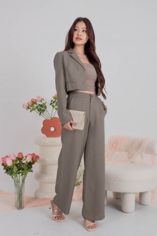Revolution Straight Leg Pants in Ash Taupe