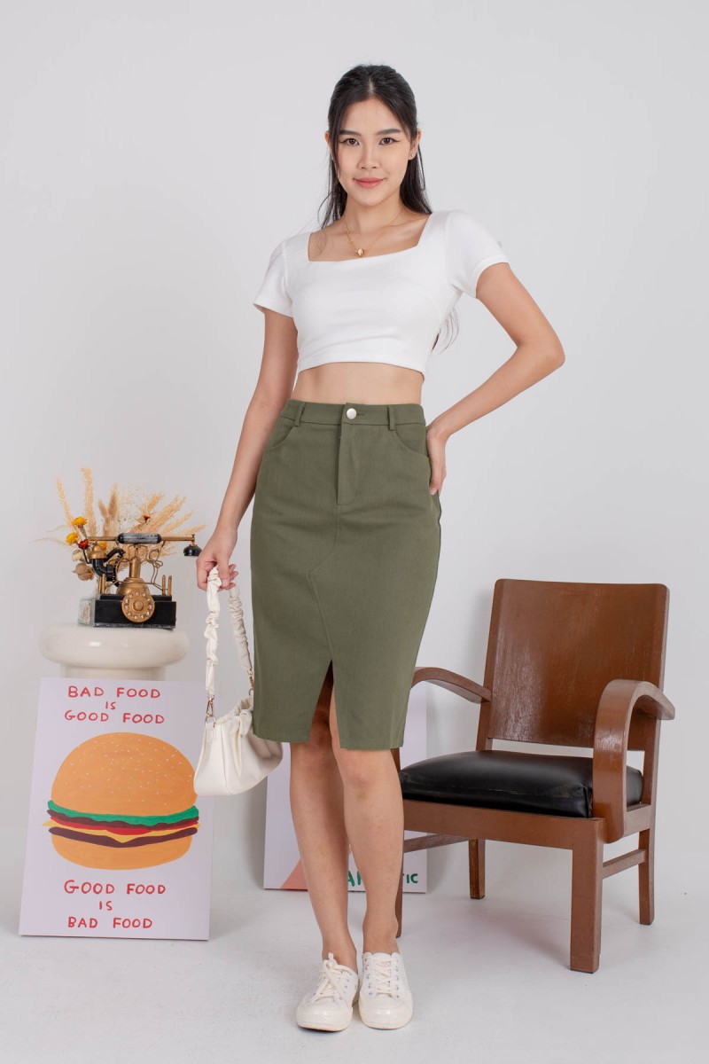 Pocket A-Line Skirt丨Urbanic | Most Favourite