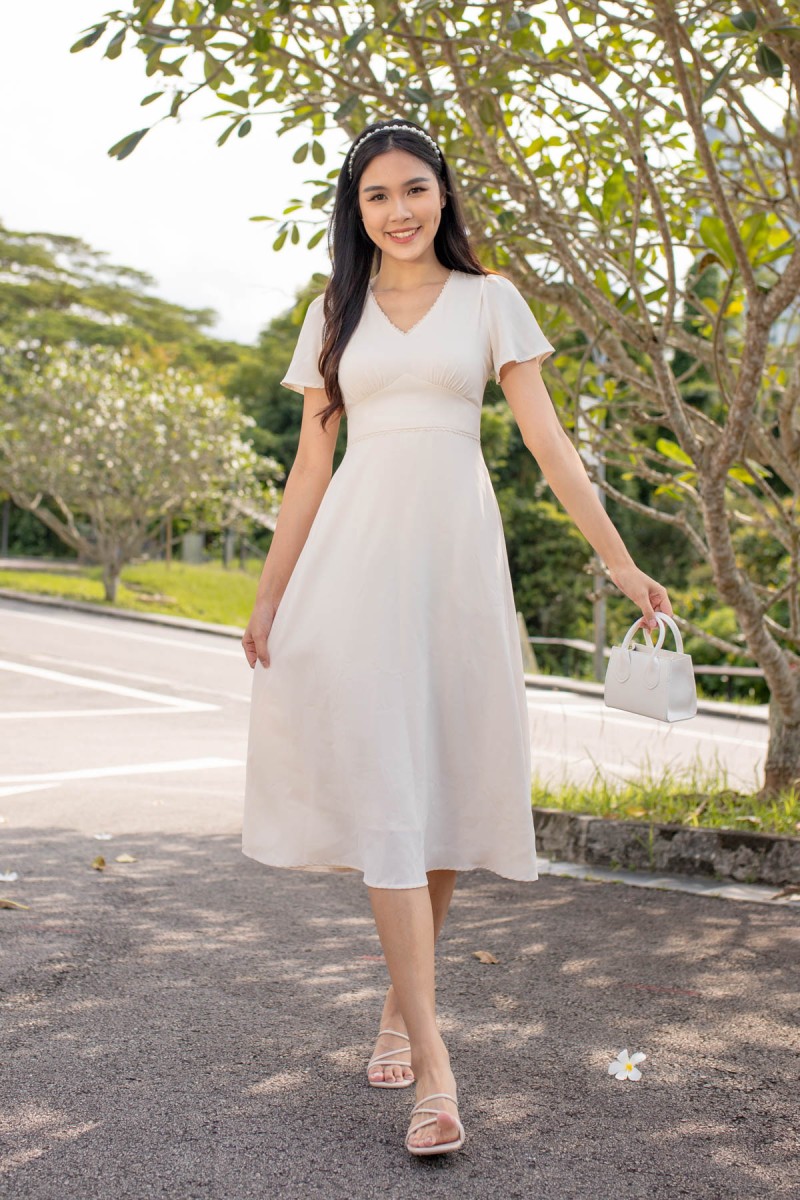 Sycamore Lace Trim V-Neck Dress in Cream