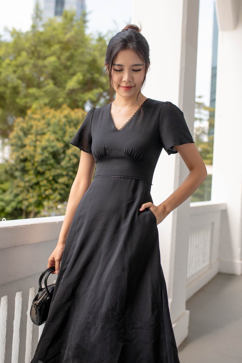 Sycamore Lace Trim V-Neck Dress in Black