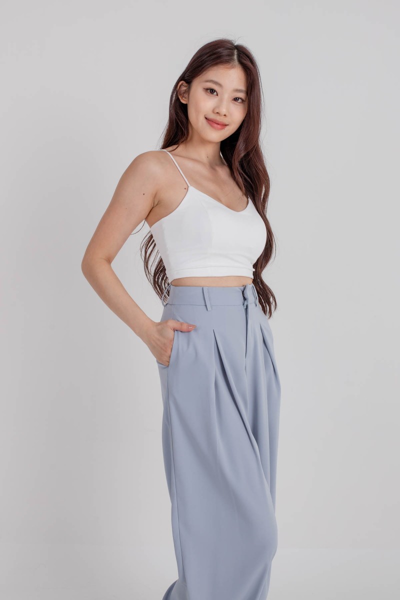 Appeal Padded V-Neck Crop Top in White