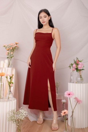 BACKORDERS3: Liessa Ruched Twist Maxi in Wine