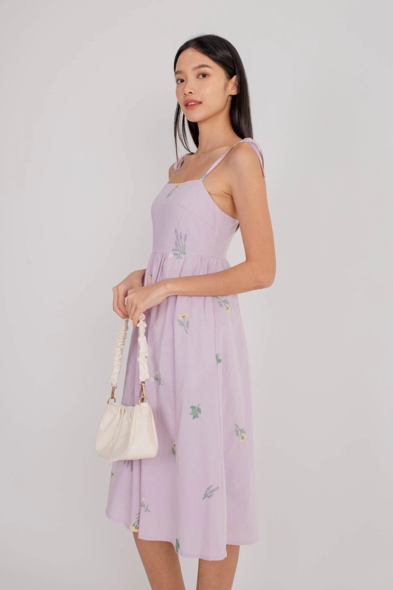 Finoa Embroidery Tie-Strap Dress in Lilac