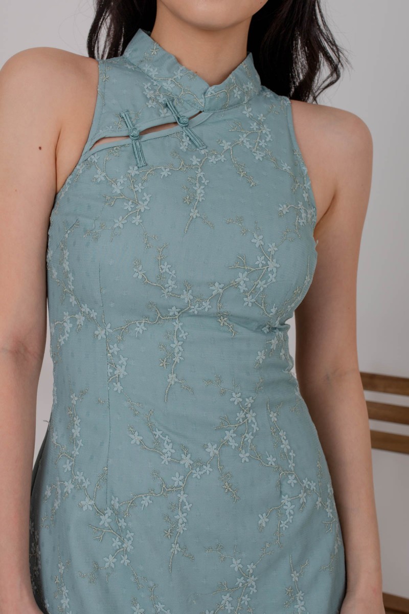 Mellie Embroidery Cut-Out Cheongsam in Jade
