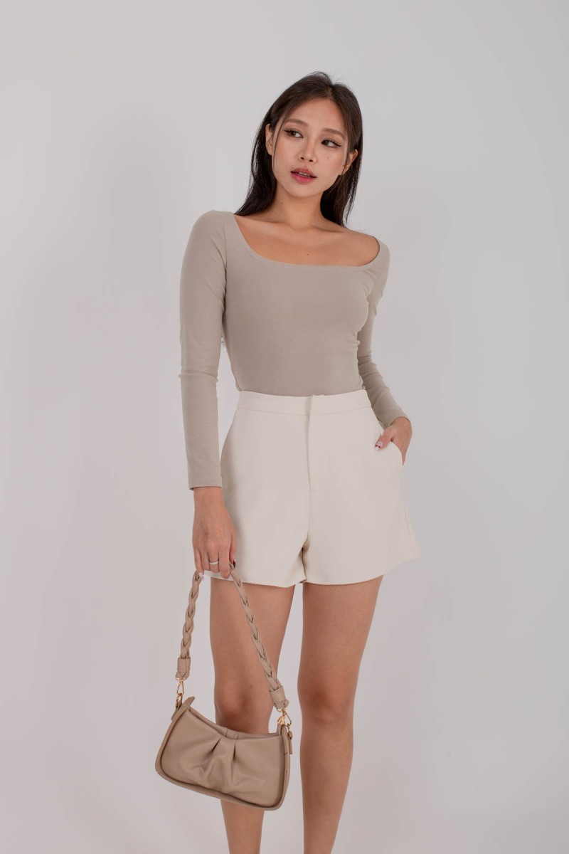 Direction Wide-Neck Long Sleeve Top in Taupe