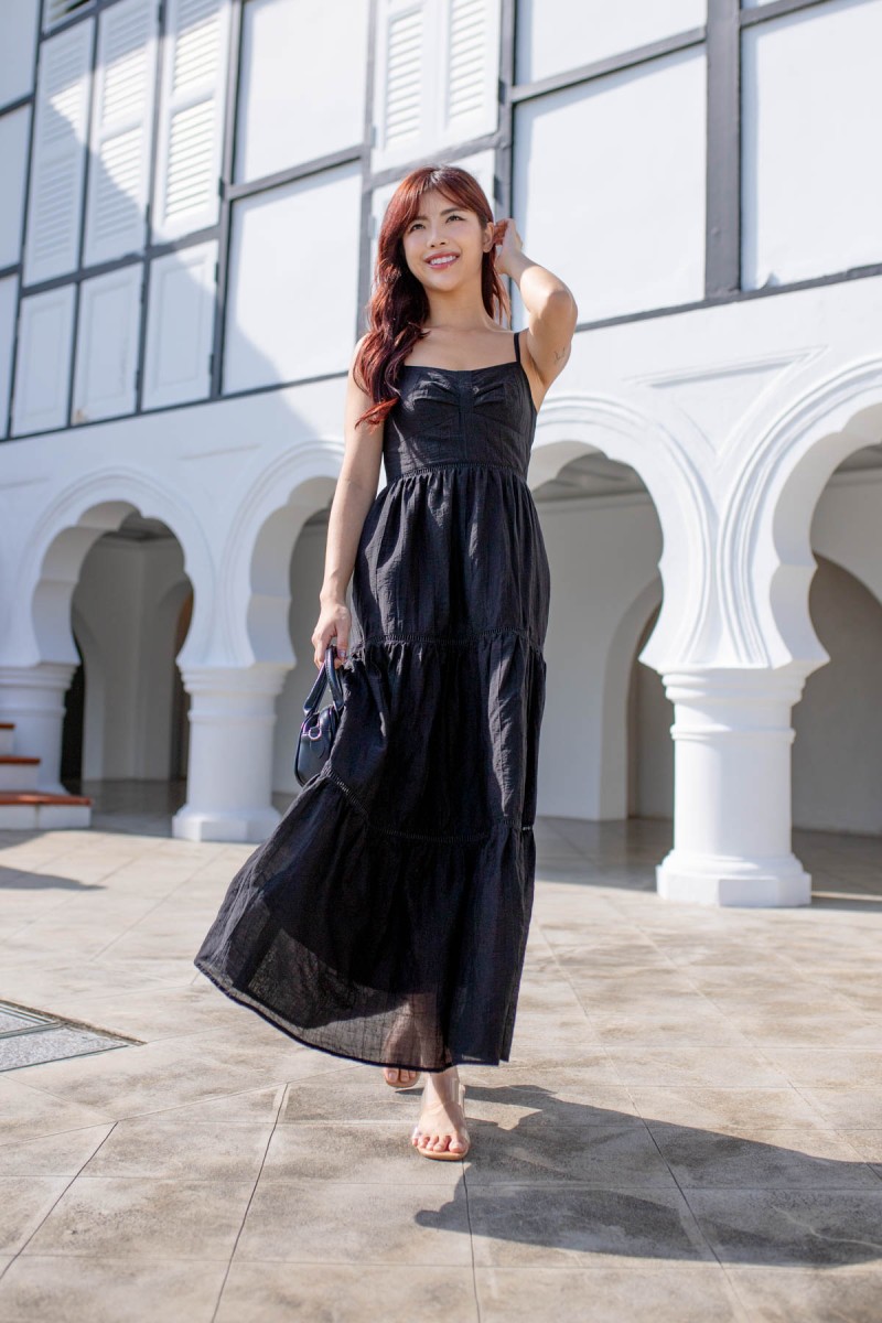 Ellia Ruched Maxi Tier Dress in Black