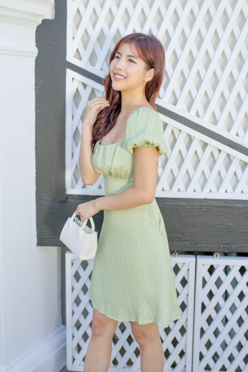 Rosalind Textured Puff Sleeve Tie-Back Dress in Green