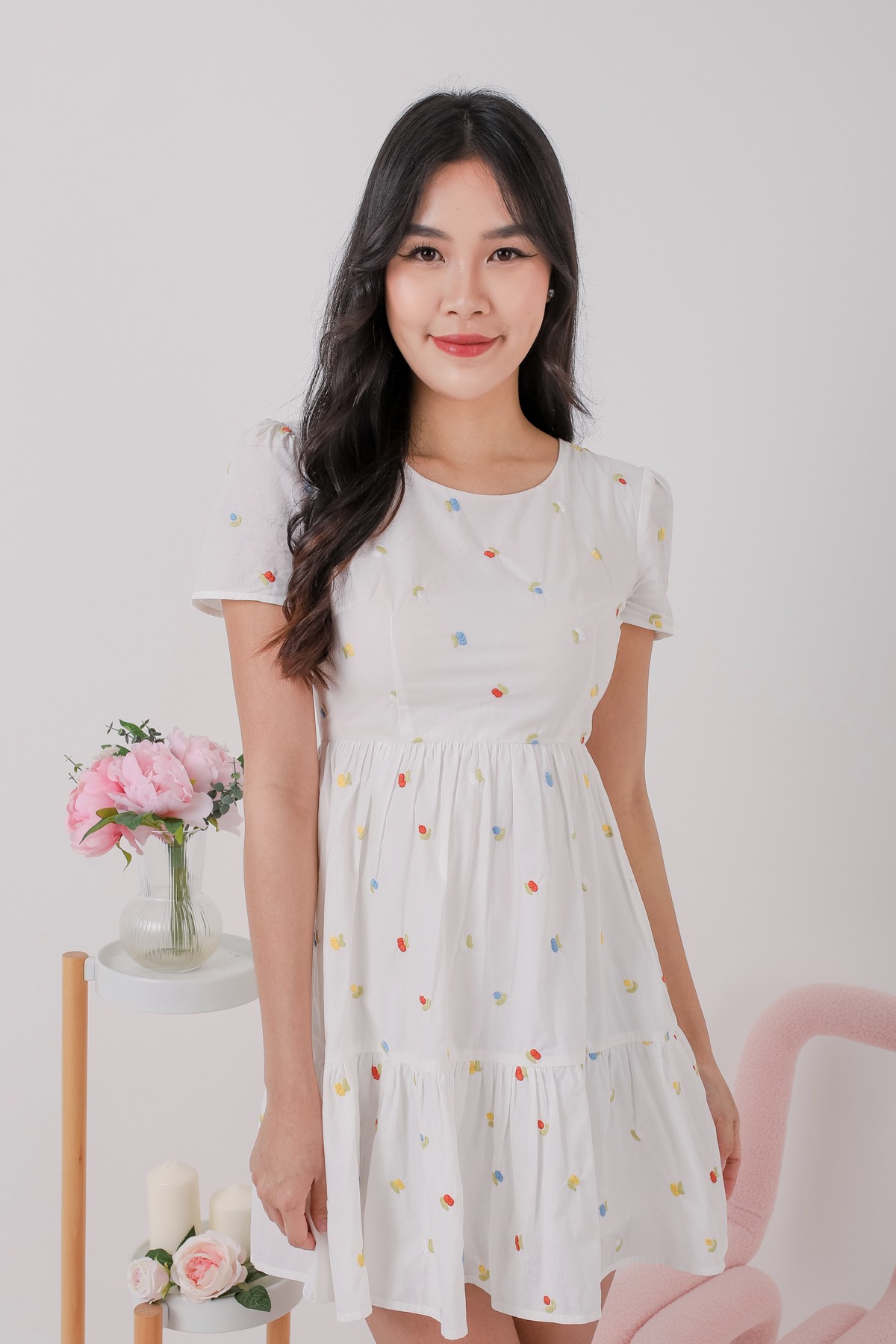 Vienna Floral Embroidery Dress in Cream